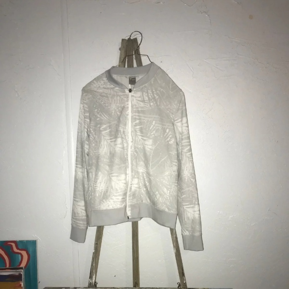 Athletic jacket